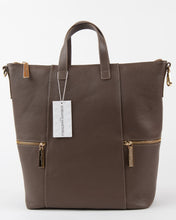 Load image into Gallery viewer, Giordano Tote Backpack
